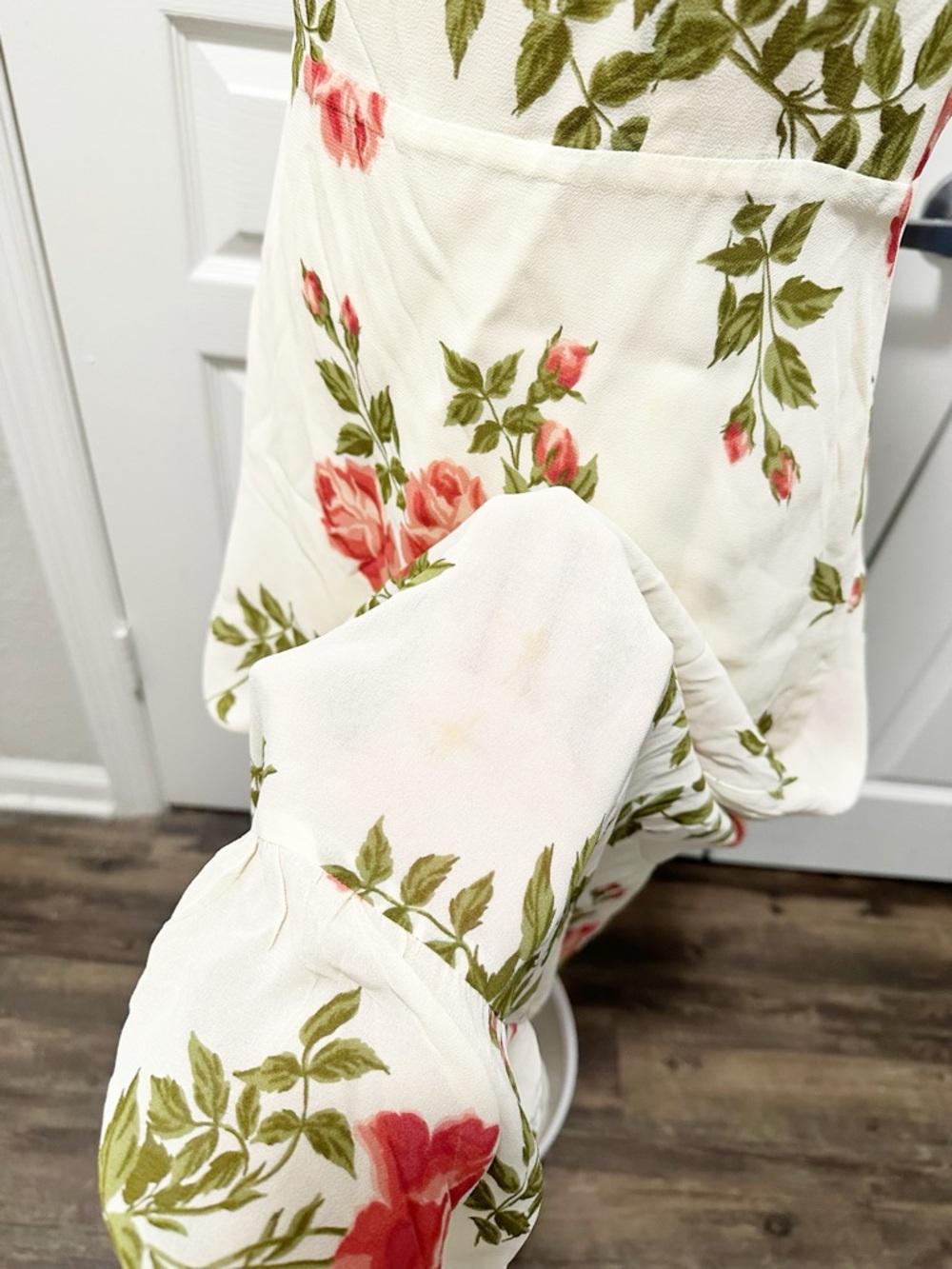 Reformation Nikita Dress in Jolie Floral Rose Print - Picture 9 of 13